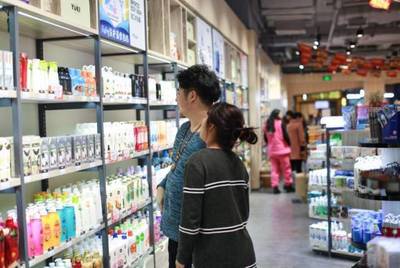 跨境電商深圳U海淘進(jìn)口商品加盟020體驗店輕松賺錢